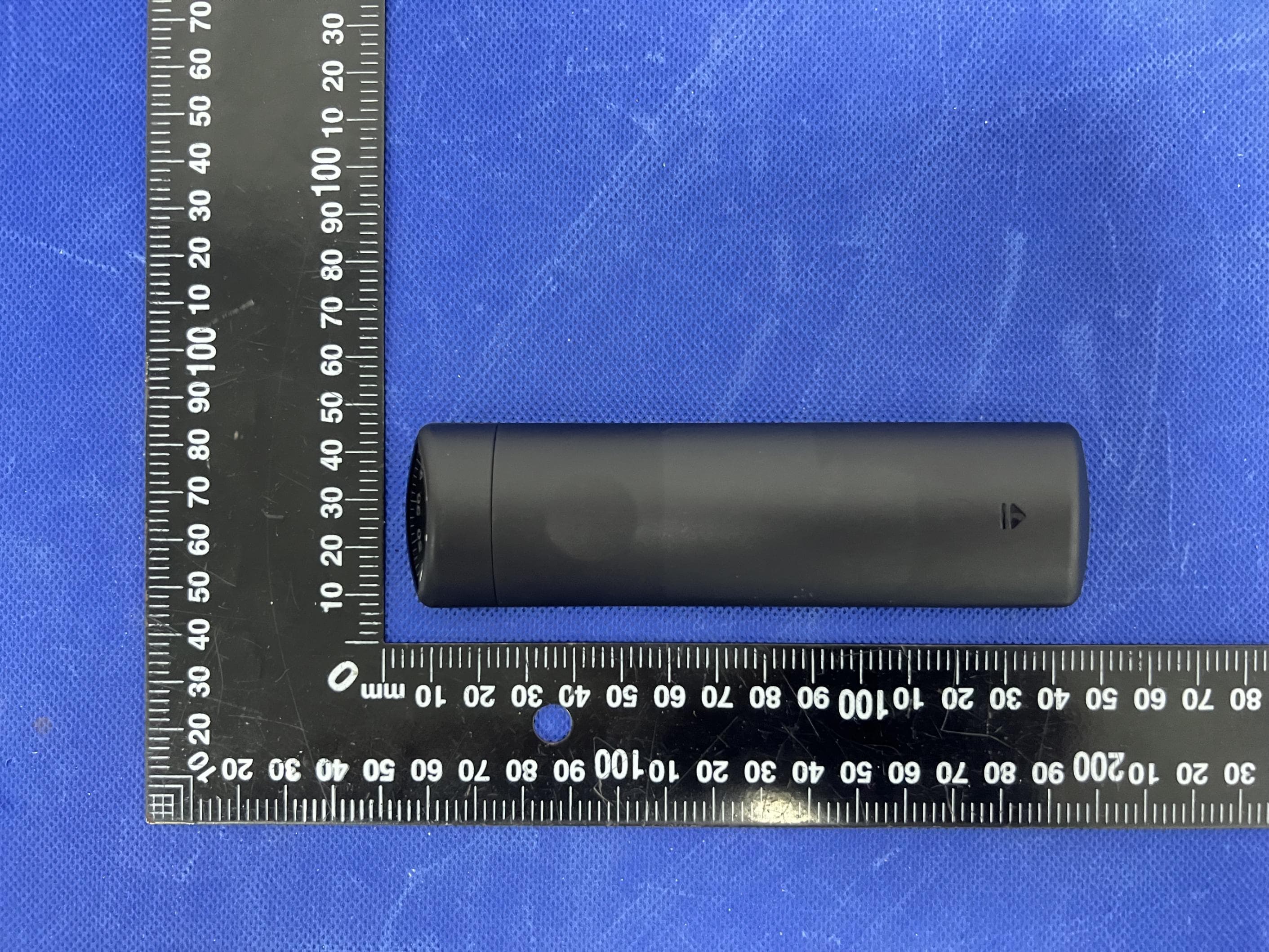 remote control - FCC ID 2BA34-F2 - Shenzhen Chuang Rongxing Technology Co., Ltd (2)