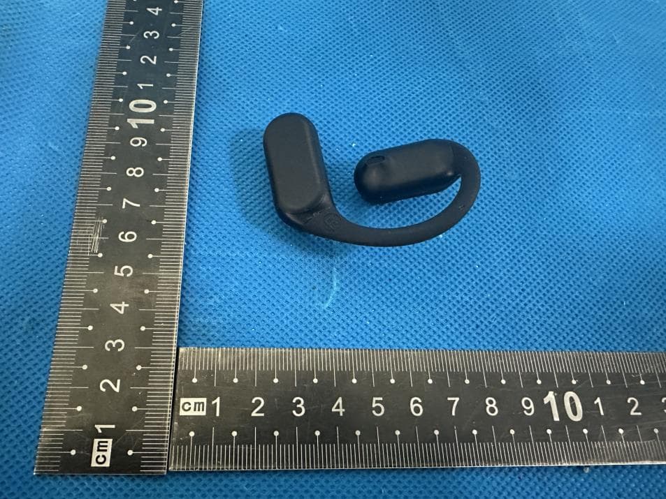 OPEN TWS EARPHONE - FCC ID 2BA4B-OPENBUDS - Shenzhen Daikang Technology Co., Ltd. (3)