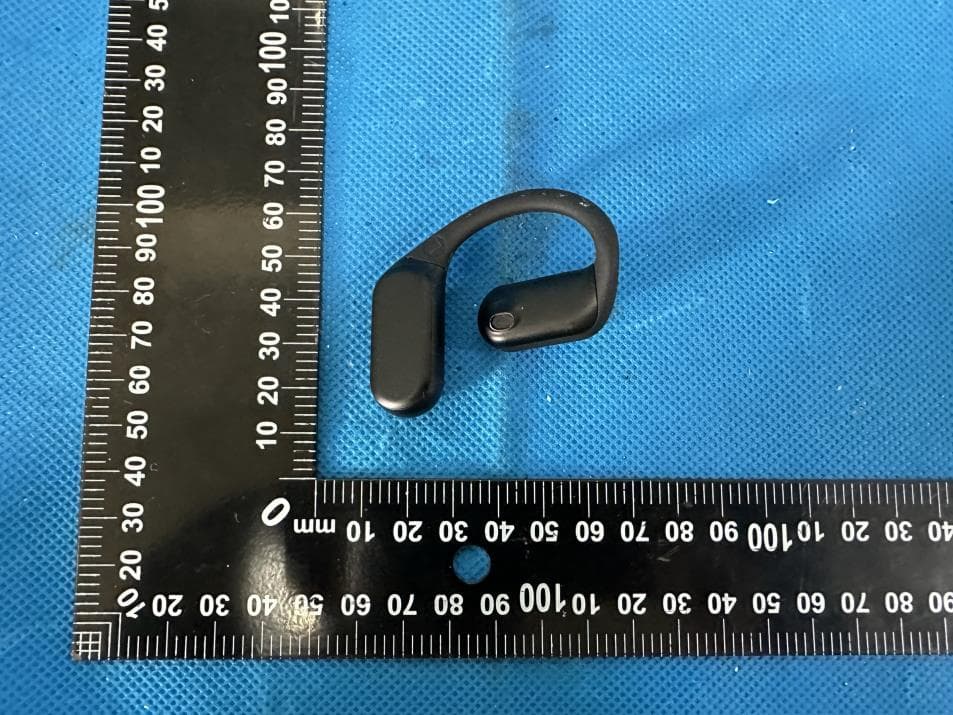 OPEN TWS EARPHONE - FCC ID 2BA4B-OPENBUDS - Shenzhen Daikang Technology Co., Ltd. (2)