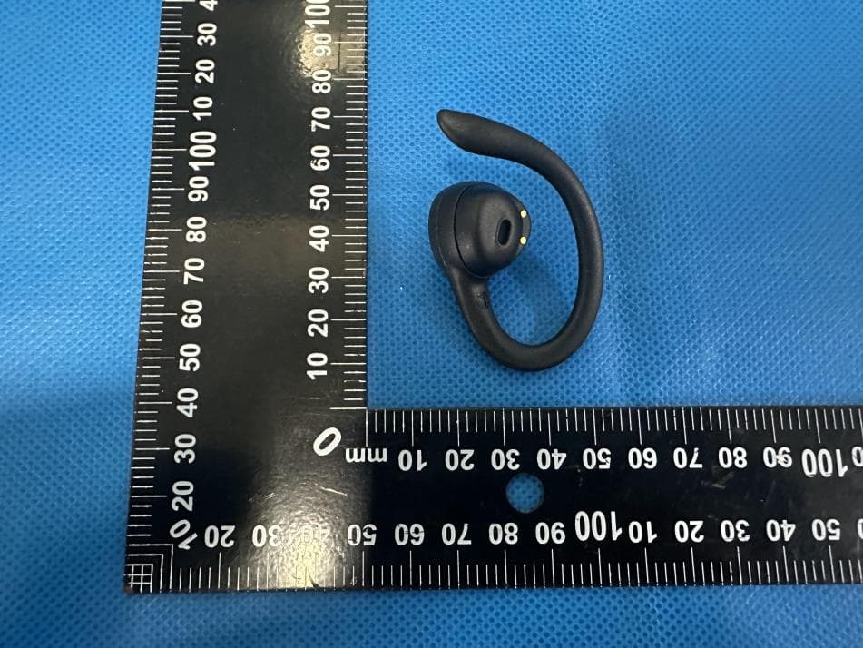 OPEN TWS EARPHONE - FCC ID 2BA4B-OPENPODS - Shenzhen Daikang Technology Co., Ltd. (4)