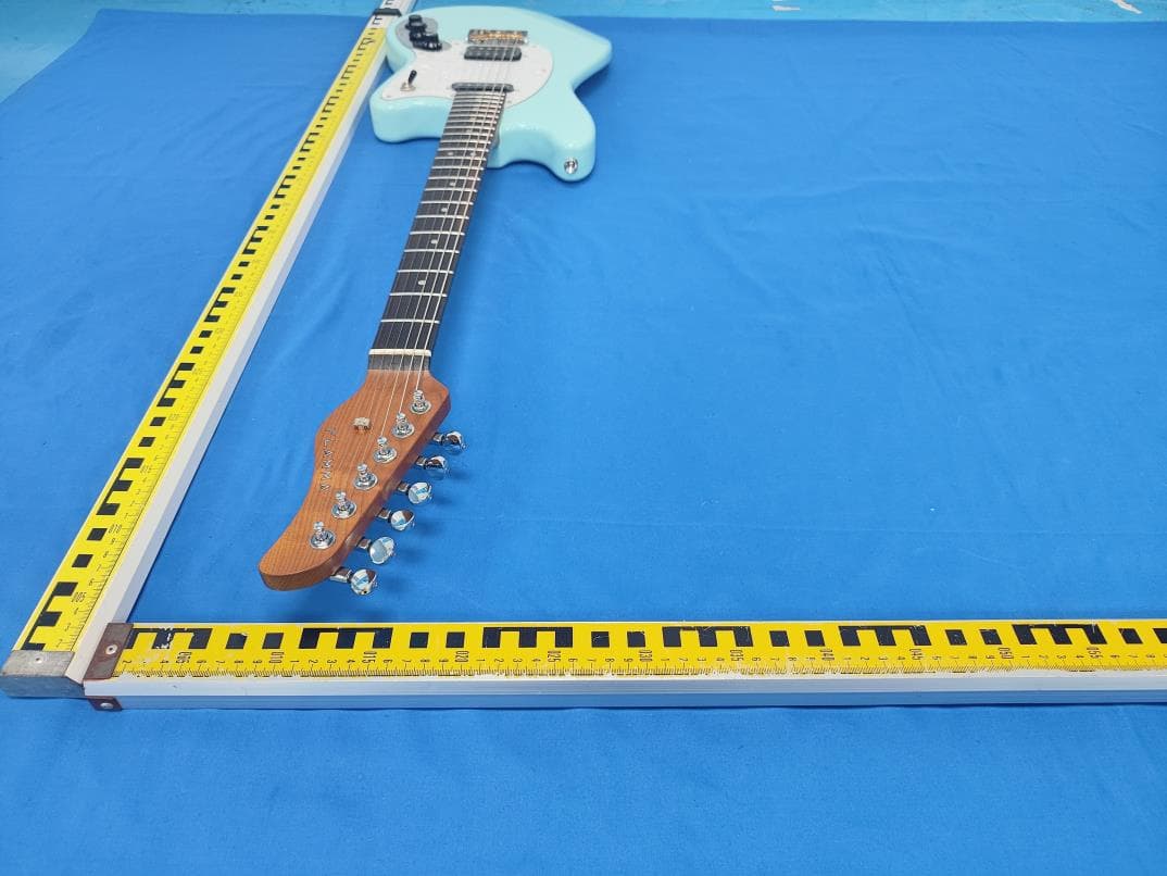Intelligent Guitar - FCC ID 2BA4I-E1000 - Shenzhen Flamma Innovation Co., Ltd.