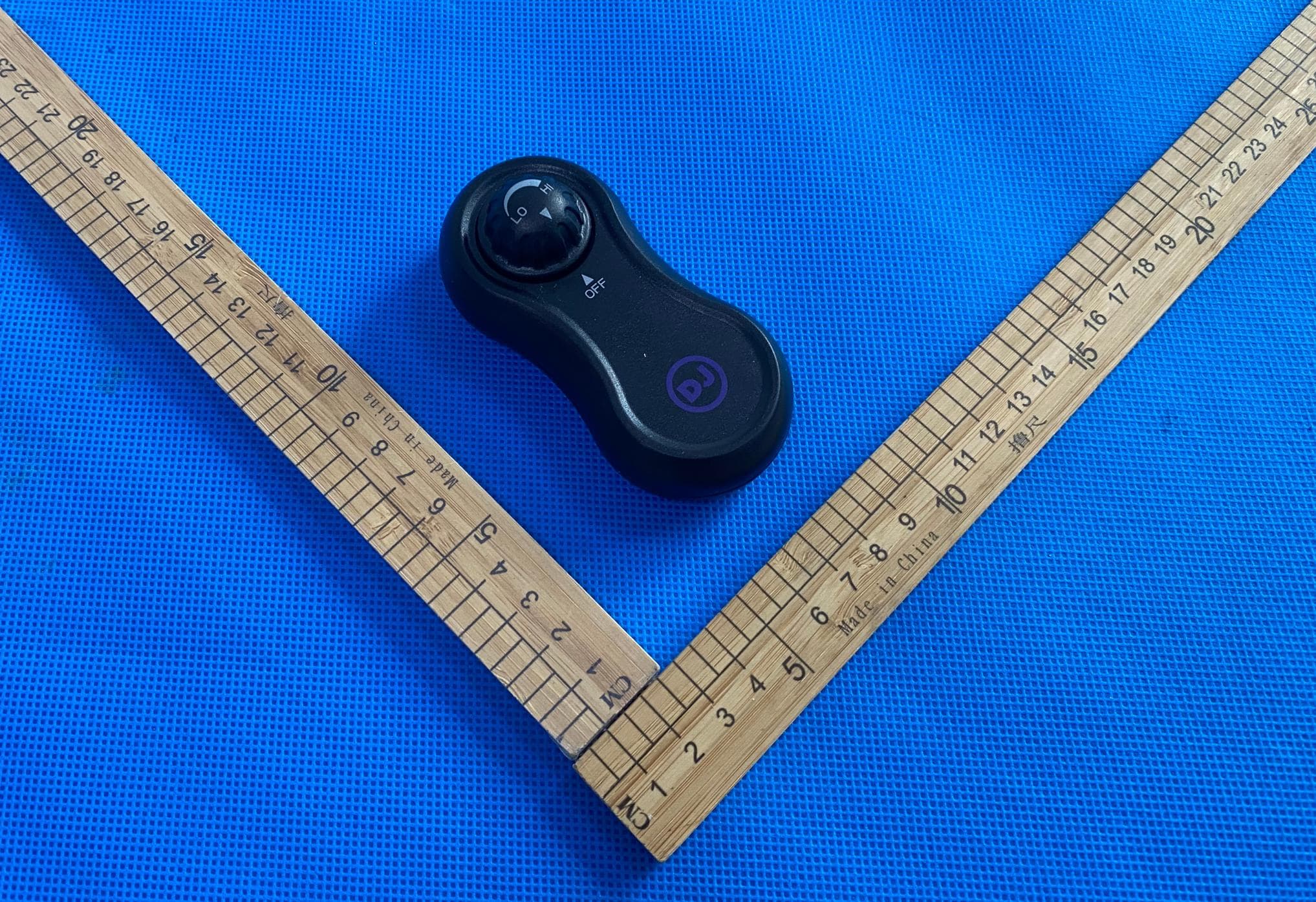 MERCI - FUCKING MACHINES - POWER BANGER - FCC ID 2BA4OI-MX-2403-15 - HEALTH DEVICES CORPORATION DBA DOC JOHNSON ENTERPRISES (2)