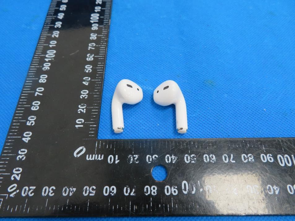 Wireless earphone - FCC ID 2BA4R-BW34 - Shenzhen Xinou Electronic Commerce Co.,Ltd (4)