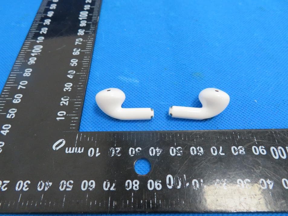 Wireless earphone - FCC ID 2BA4R-BW34 - Shenzhen Xinou Electronic Commerce Co.,Ltd (5)