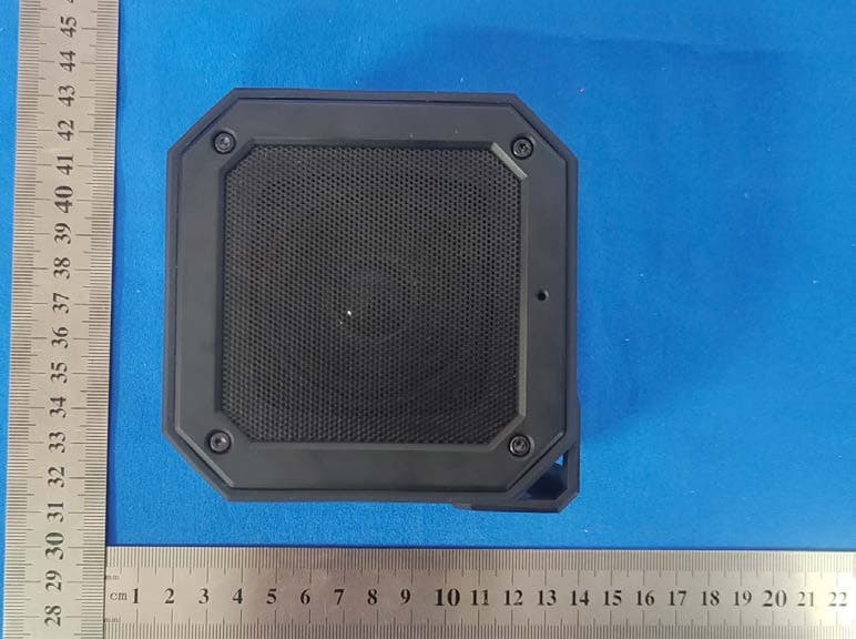 Magnetic Golf Speaker - FCC ID 2BA54-D100PRO - Shenzhen Di Si Ka Rui Electronic Commerce Co., Ltd.