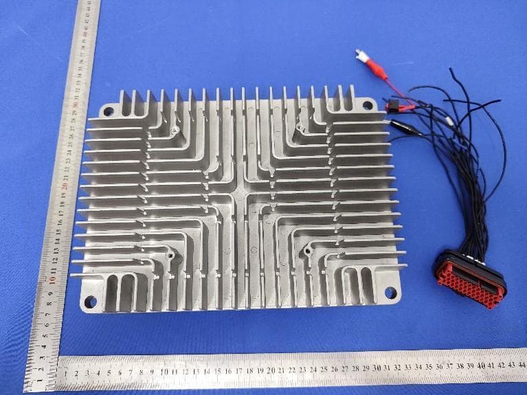 Permanent magnet synchronous controller - FCC ID 2BA5K-HKYCPMSC60MOS - JIANGSU HUAKONG INTELLIGENT TECHNOLOGY CO., LTD.