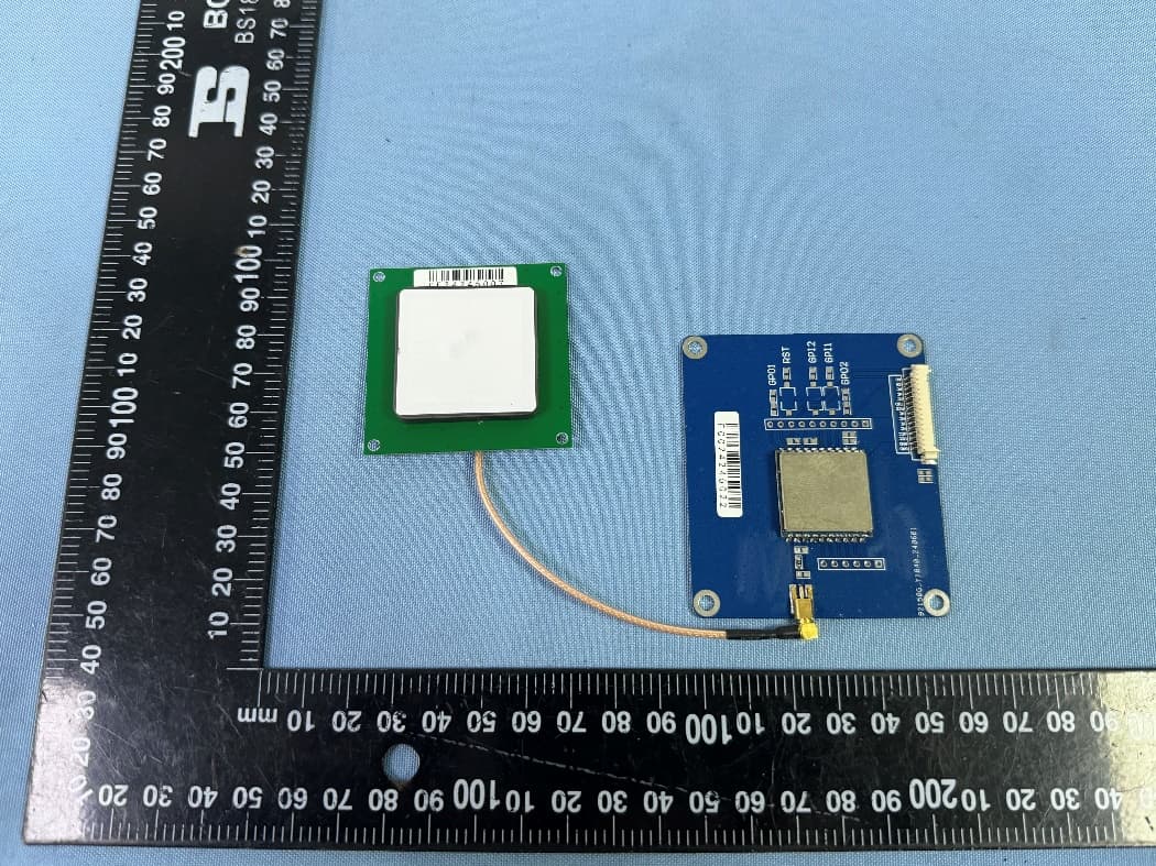 Ex10 UHF RFID Module(1-Port) - FCC ID 2BA5U-RRU32121M - Shenzhen RoyalRay Science and Technology Co., Ltd. (2)