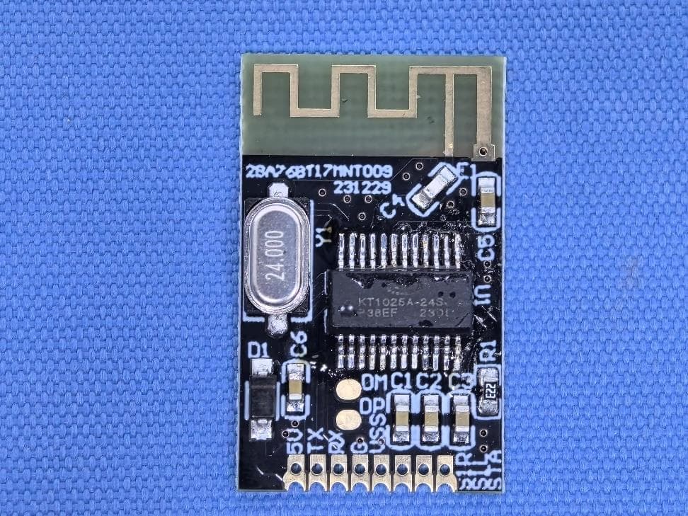 BLE module - FCC ID 2BA76BT17MNT009 - MotoMotion China Corporation (2)