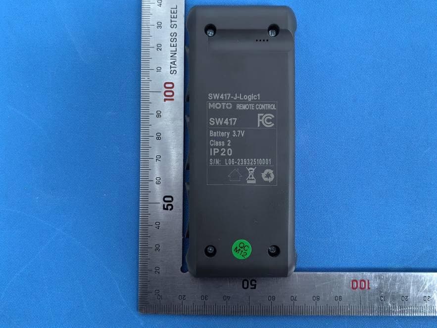 Remote Control - FCC ID 2BA76SW41MNT008 - MotoMotion China Corporation (3)