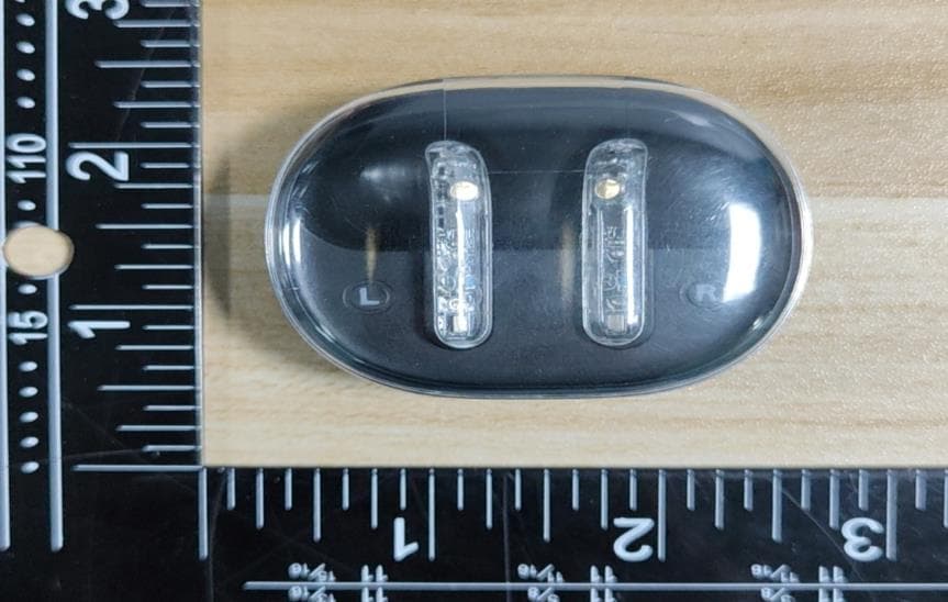 WIRELESS EARBUDS - FCC ID 2BA79-X6 - Shenzhen Yolax Acoustics Co.,Ltd. (3)