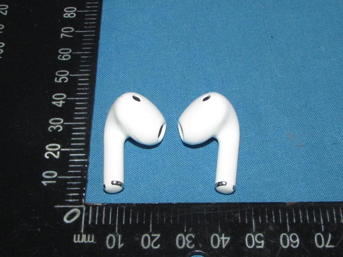 TWS bluetooth headset - FCC ID 2BA87-T11 - Shenzhen Yitao Technology Co., Ltd. (2)