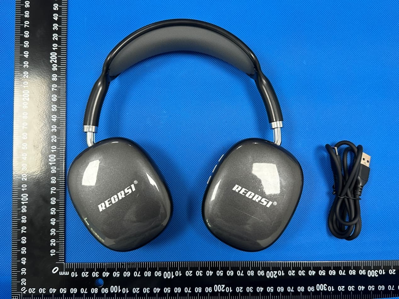 Headphone - FCC ID 2BA8C-NY-HG333 - Guangzhou Lucky Communication Technology Co., Ltd. (3)