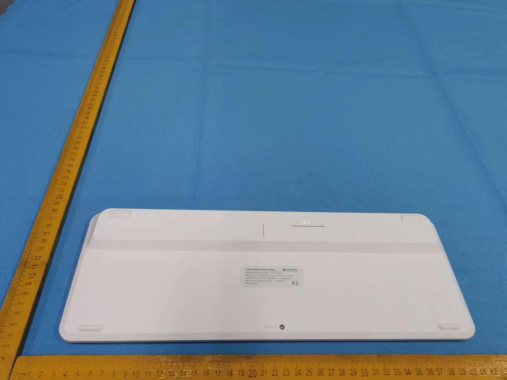 Wireless Keyboard-ENK100A - FCC ID 2BA8D-ENK100A - Hankyul Marketing Co, LTD (2)
