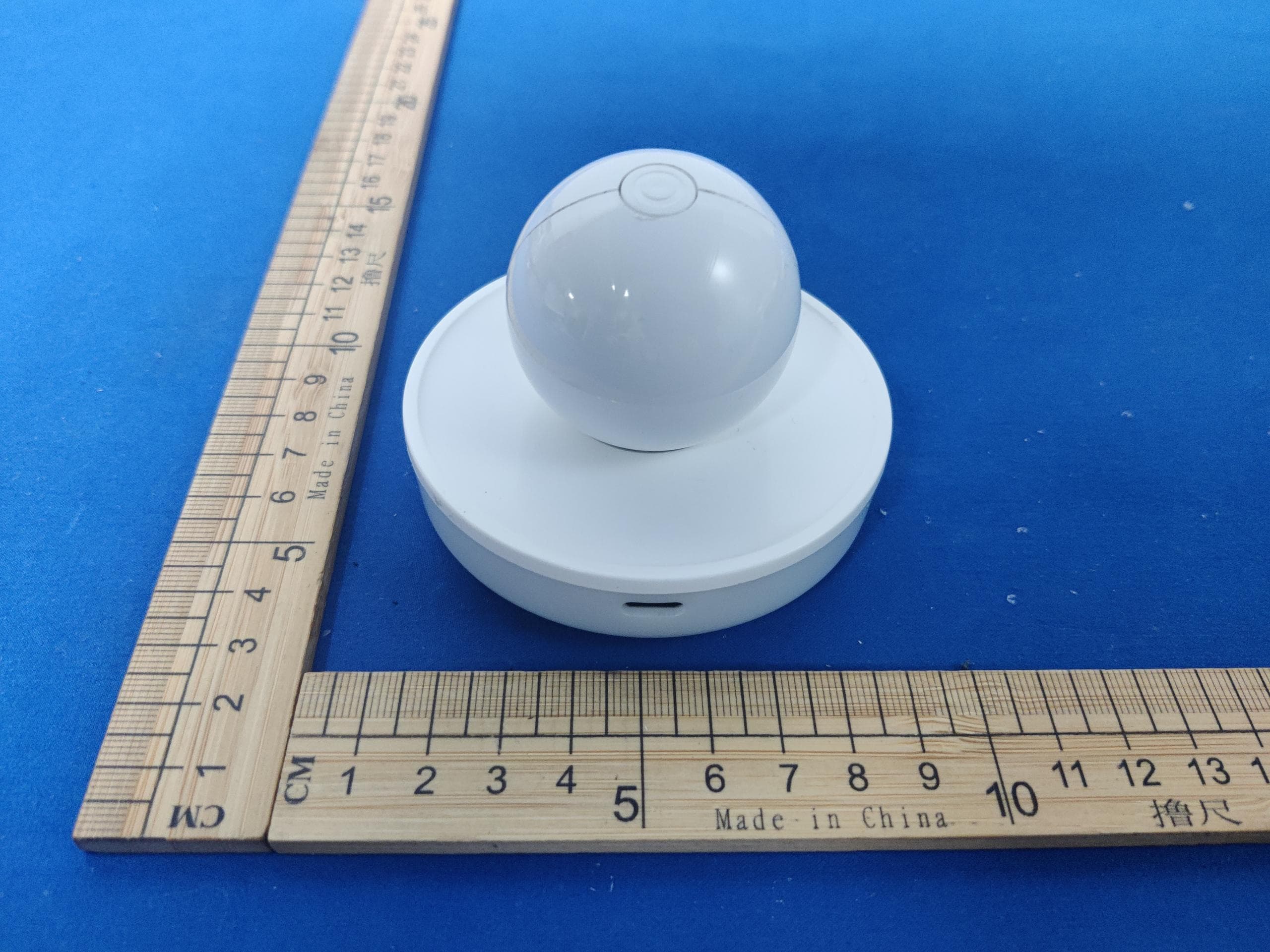 7-Color Magnetic Watch Charging Dock - FCC ID 2BA8X-JR-W10 - Shenzhen Nito Power Source Technology Co., Ltd.