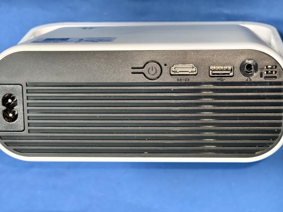 Projector - FCC ID 2BAAR-AE211 - Shenzhen Atongmu Technology Co., LTD