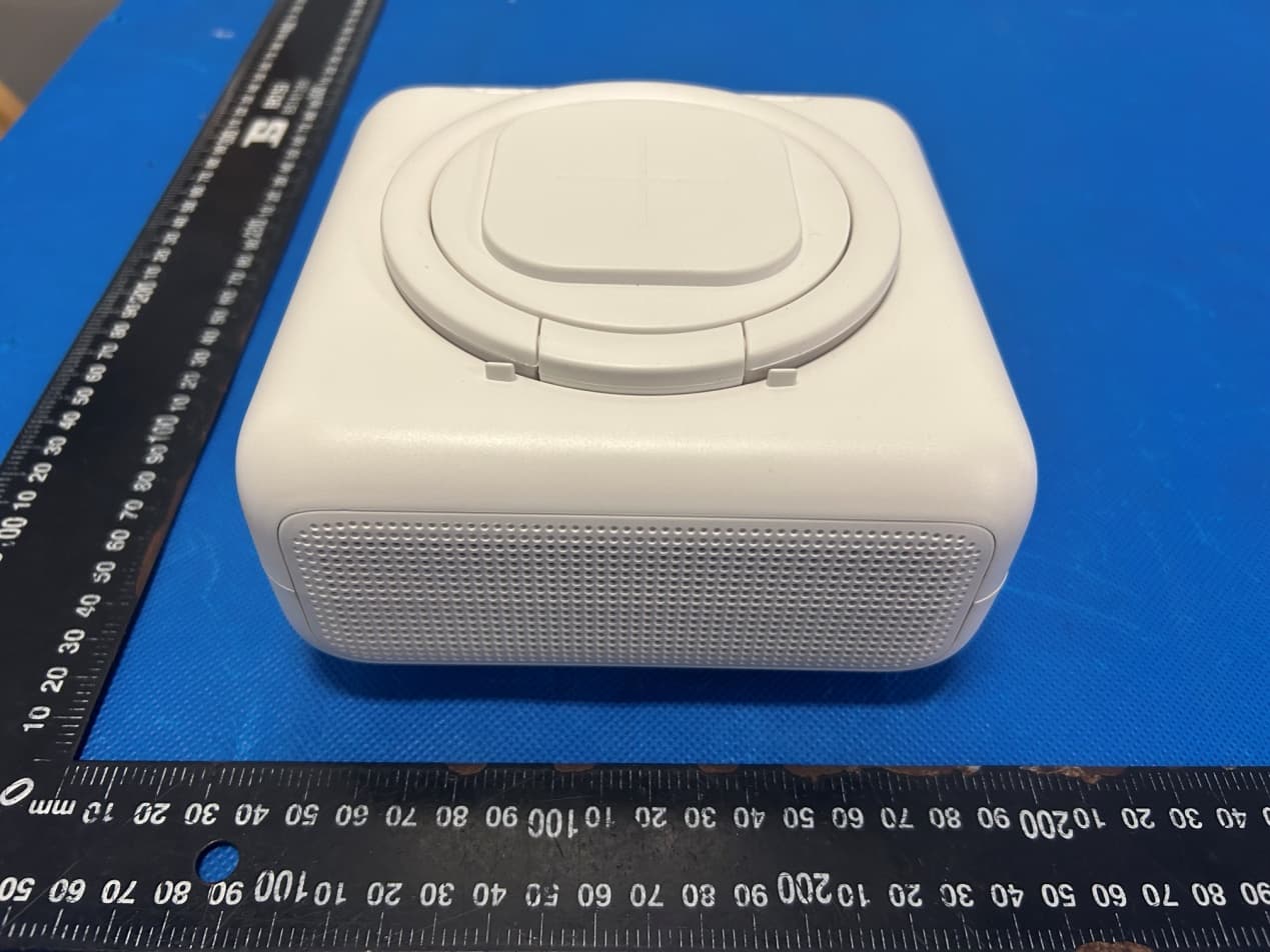 Stereo Mini Speaker with Digital Clock - FCC ID 2BAB2-BSW002 - Shenzhen Bluebell Times Electronic & Technology Co., Ltd (4)