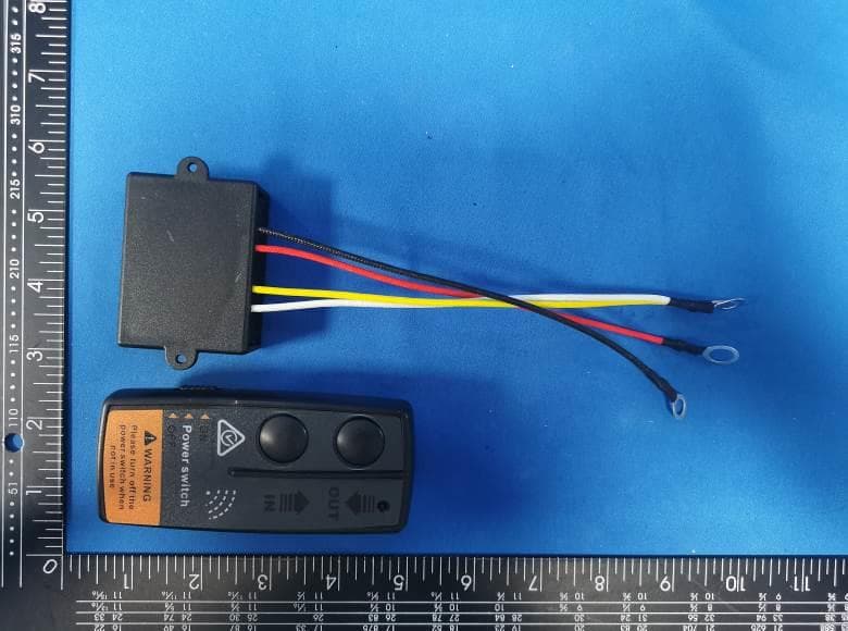 Wireless Remote Control - FCC ID 2BABH-LF-WR03-315 - Turn 5, Inc.