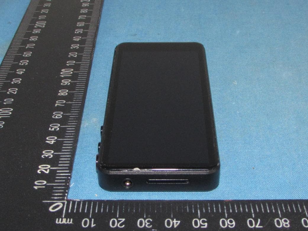 MP3 - FCC ID 2BABL-M1 - SHENZHENSHIQIHUKEJIYOUXIANGONGSI (2)