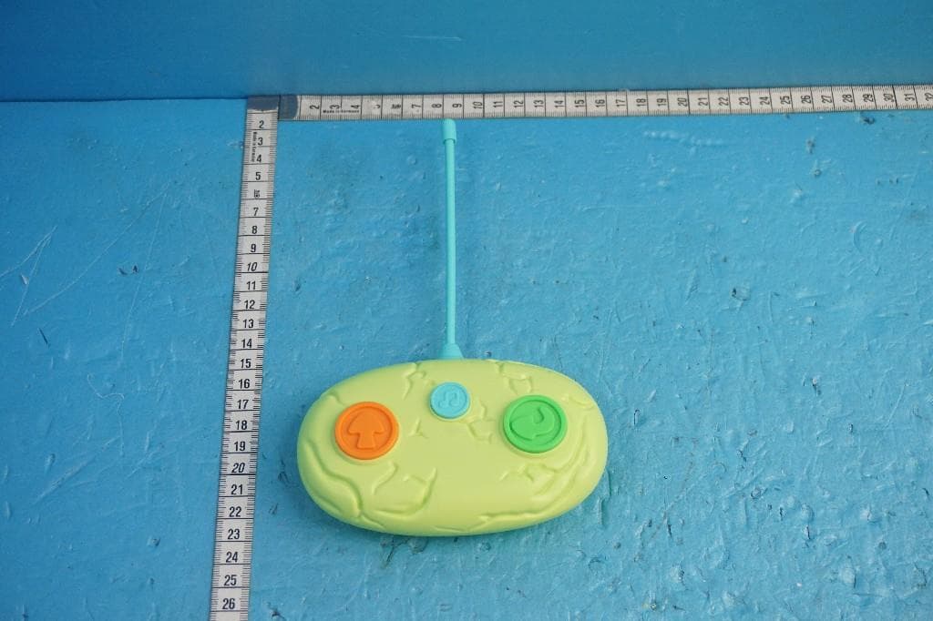 DINO REMOTE CAR - FCC ID 2BABR-MSDC1 - Toyvation LLC (4)