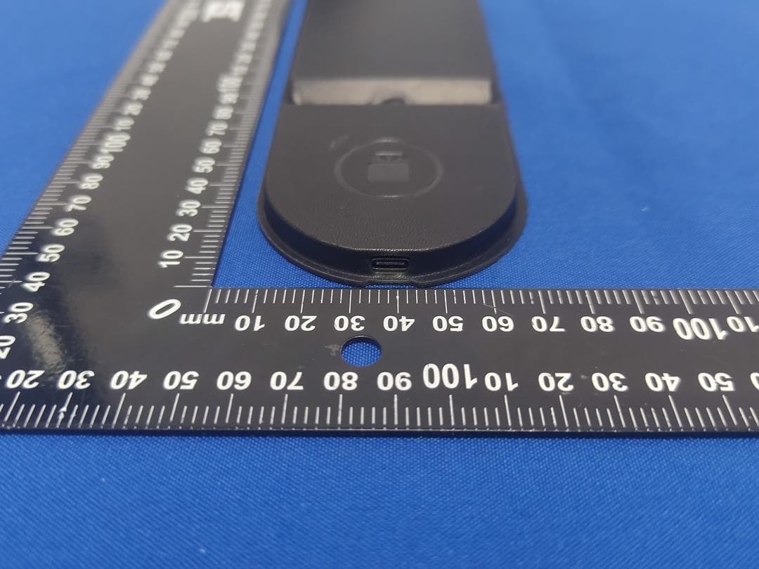 Mag Charger - FCC ID 2BAC3-FOID3IN1 - Universal Designovation Lab Inc. (5)