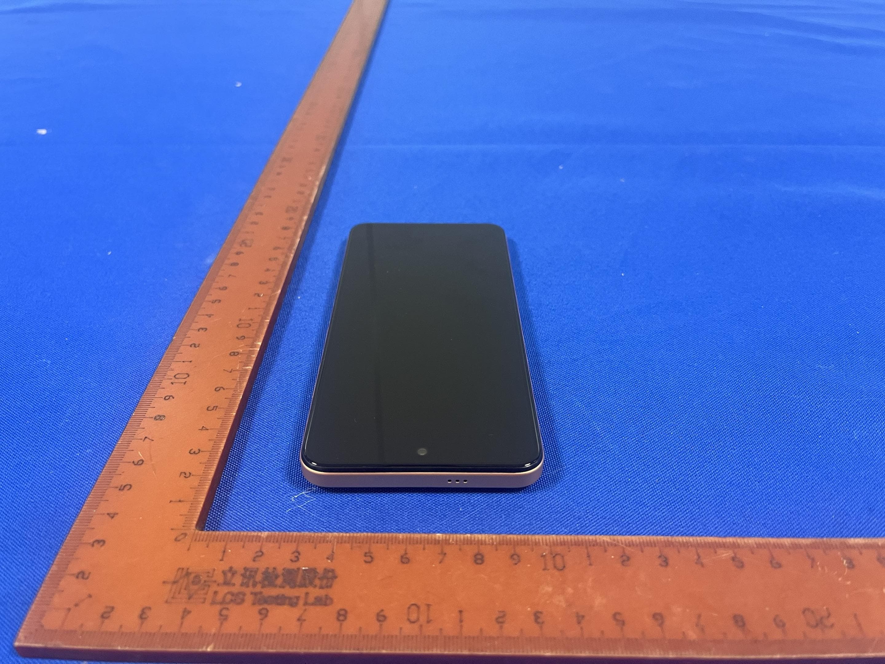 SMARTPHONE - FCC ID 2BACG-SP-7275 - Siragon Corporate