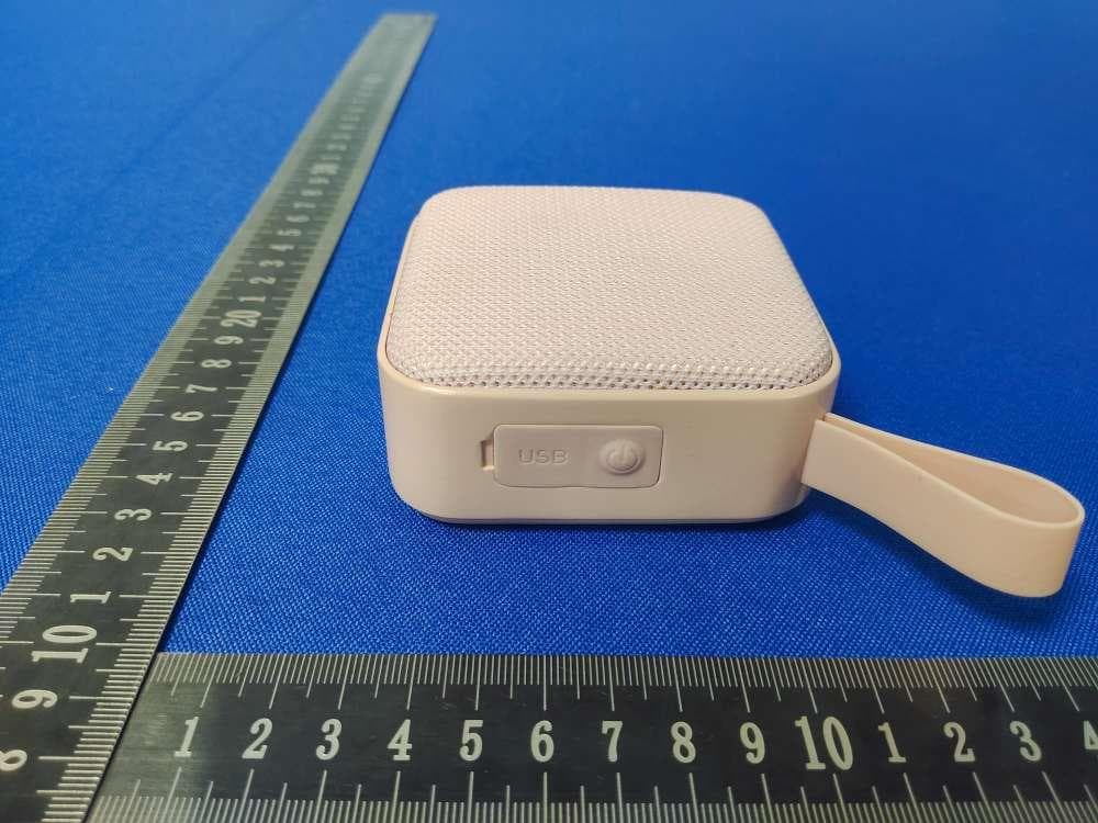 Wireless Speaker - FCC ID 2BACV-C-WIRELESS - Dongguan Unity Win Electronic Tech Co., Limited (3)