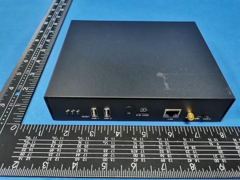Video Playback Box - FCC ID 2BAFW-CP4H - Nanjing Zelei Electronic Technology Co., Ltd