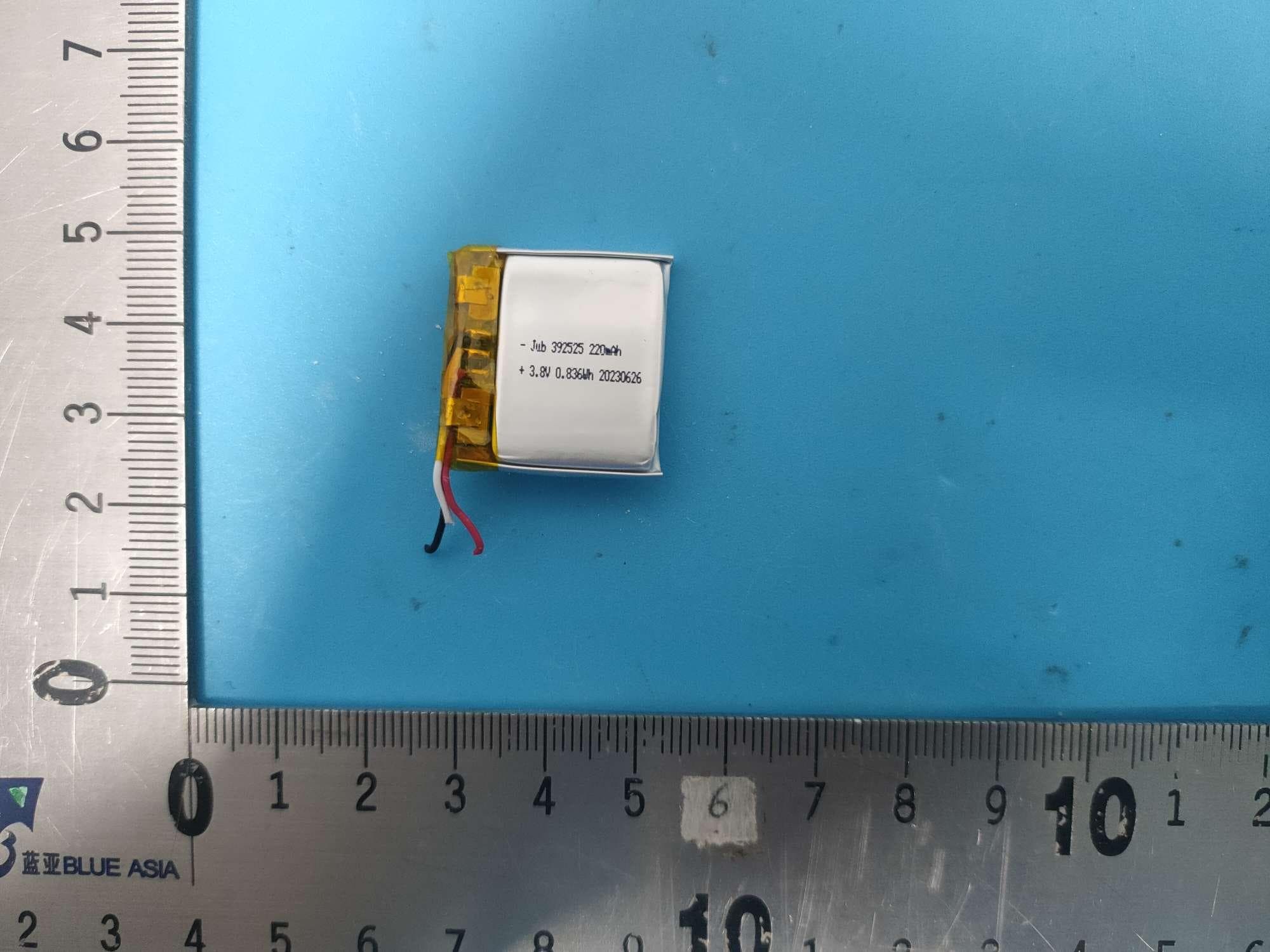 Wireless Microphone - FCC ID 2BAHR-AWM20RX - NINGBO AUDITORYWORKS CO., LTD. (3)