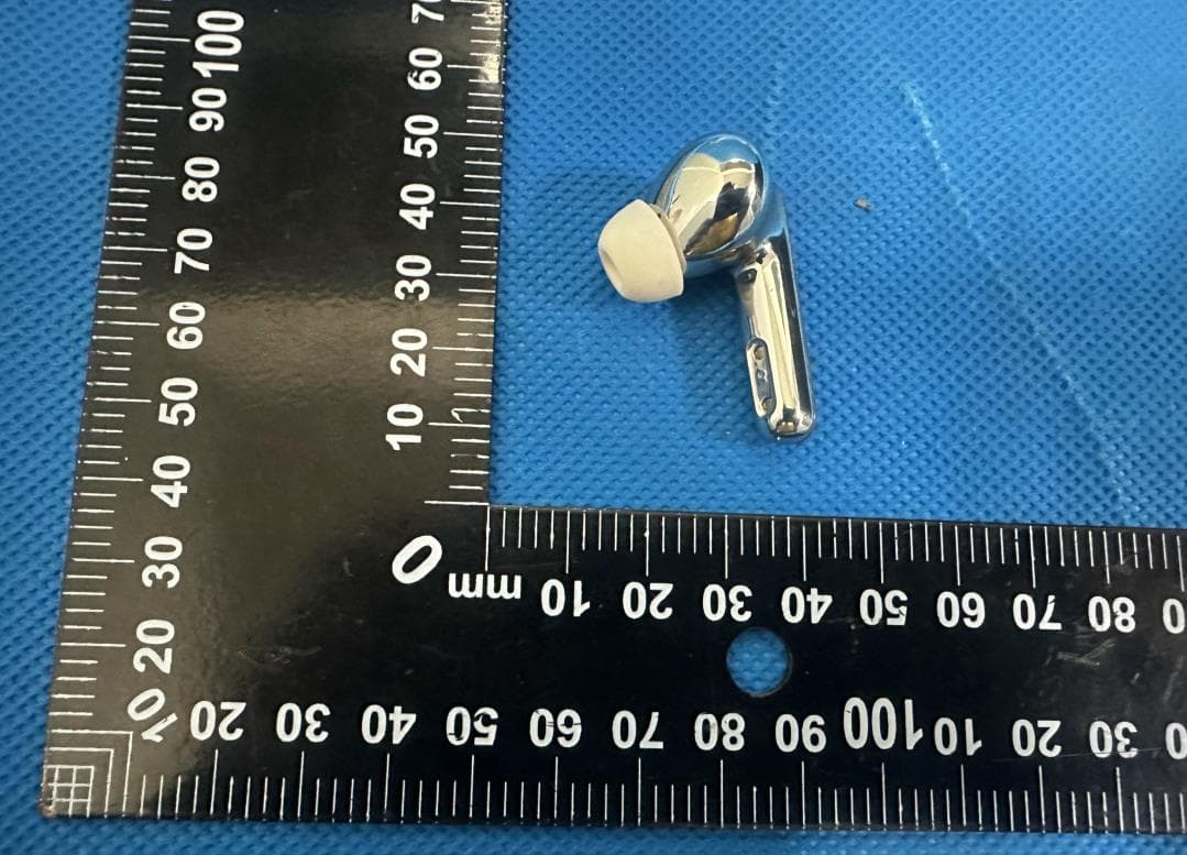 TWS Bluetooth headset - FCC ID 2BAKW-ZG009 - Shenzhen Zhuiguangbao Electronics Co.,Ltd