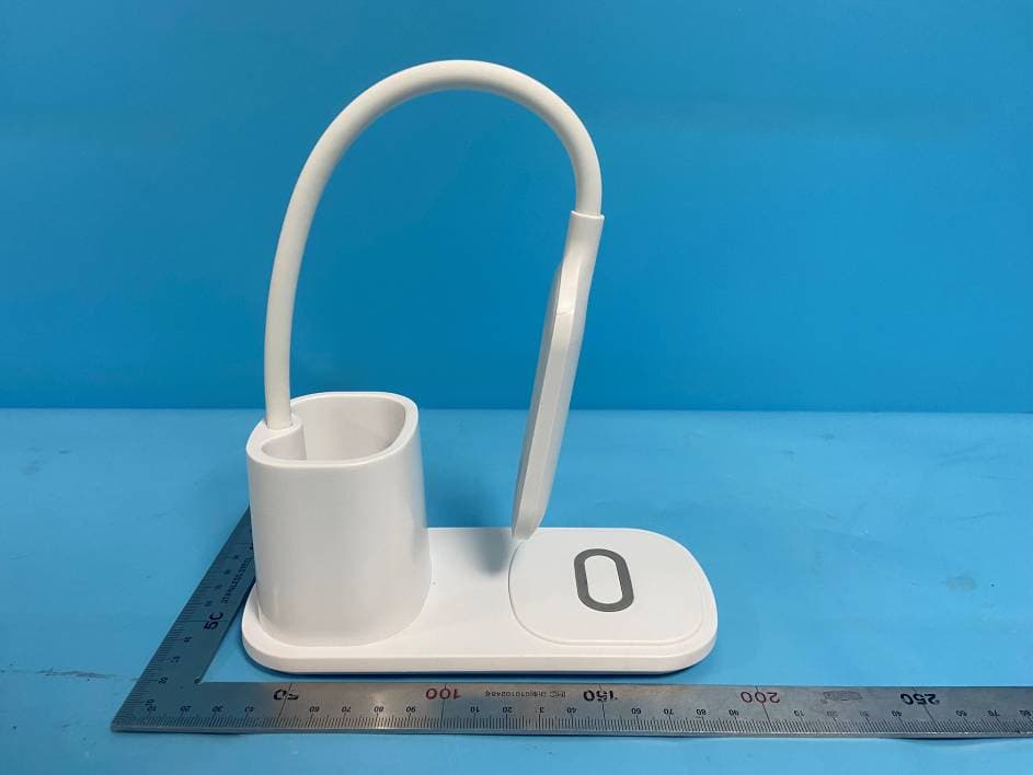Desk Lamp w/Charger - FCC ID 2BAL3-MAYASM59181 - HENGYE INTL. DEVELOPMENT CO.,LTD. (4)