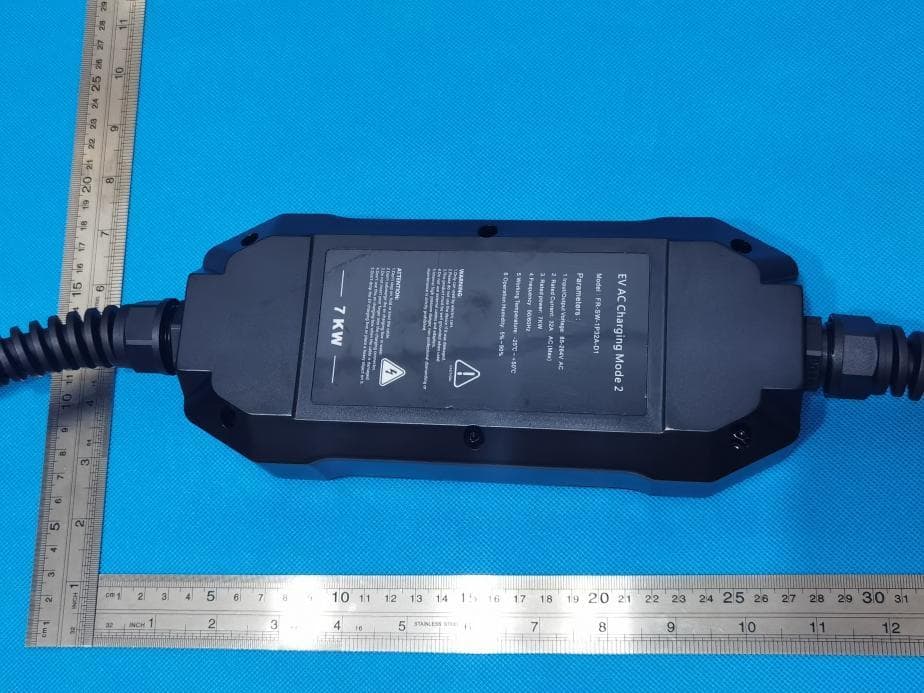 Portable EV Charging Station - FCC ID 2BALN-F-MBM22 - Shenzhen Feyree Technology Co.,Ltd (4)