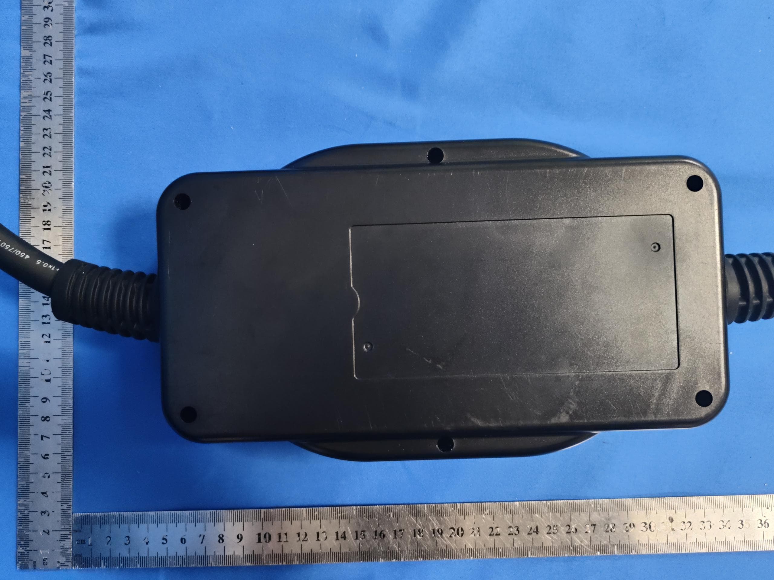 Portable EV charger - FCC ID 2BALN-OBM27-AC-3P32 - Shenzhen Feyree Technology Co.,Ltd (2)