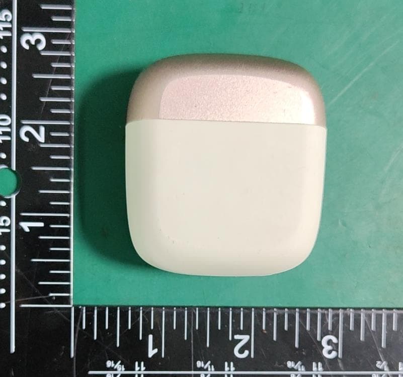Bluetooth earphone - FCC ID 2BAM9-SABBATJETPODS - Shenzhen Sabbat Technology Development Co.,Ltd. (4)