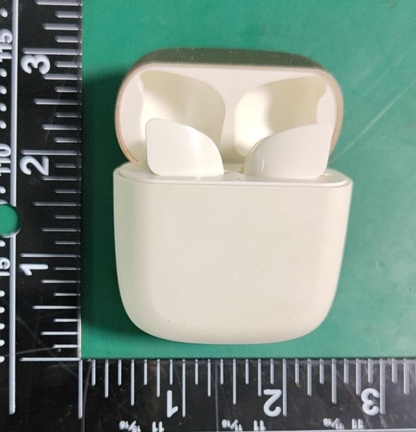 Bluetooth earphone - FCC ID 2BAM9-SABBATJETPODS - Shenzhen Sabbat Technology Development Co.,Ltd. (3)