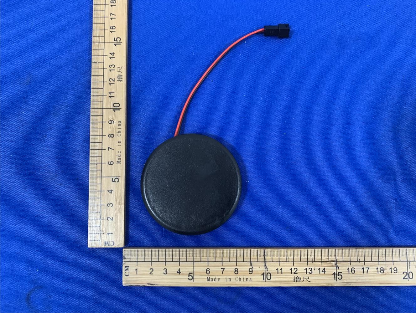 Wireless charger - FCC ID 2BAN4DKWL002 - Dongguan Dongke Intelligent Technology Co., LTD (2)