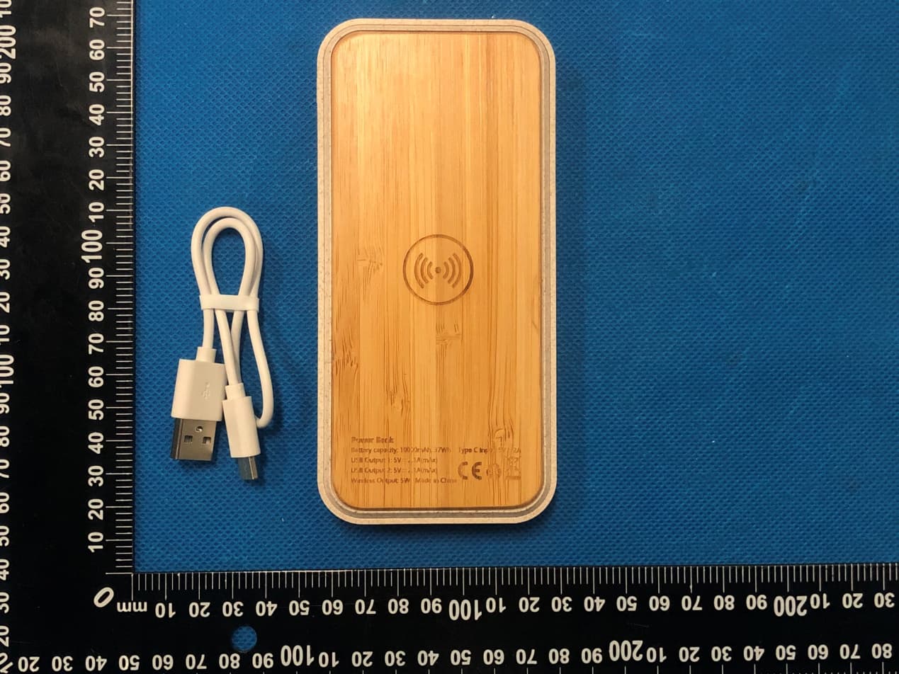 Power Bank - FCC ID 2BAOX-SMGP208 - SABRINA MANUFACTURING GROUP IRELAND LIMITED