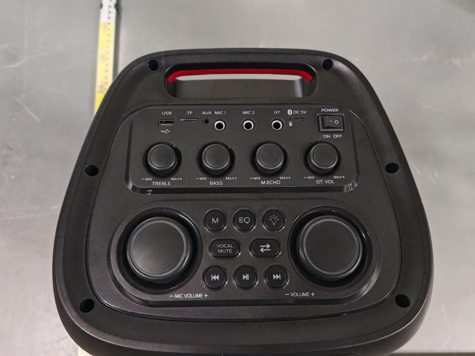 Monster Party Flux - FCC ID 2BAPW-1004 - Dongguan Qiaosike Digital Technology Co., Ltd