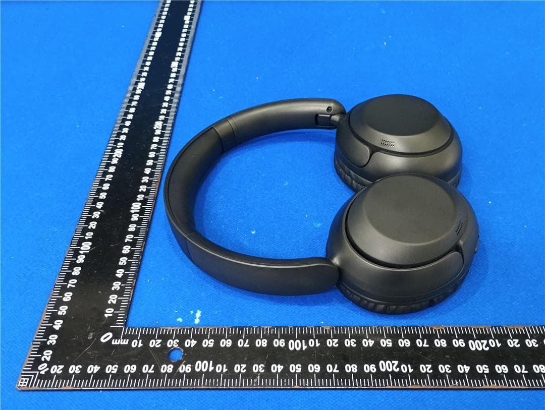 Headbands - FCC ID 2BAQF-TAH1120 - Shenzhen Qishun Innovation Technology Development Co., LTD (5)