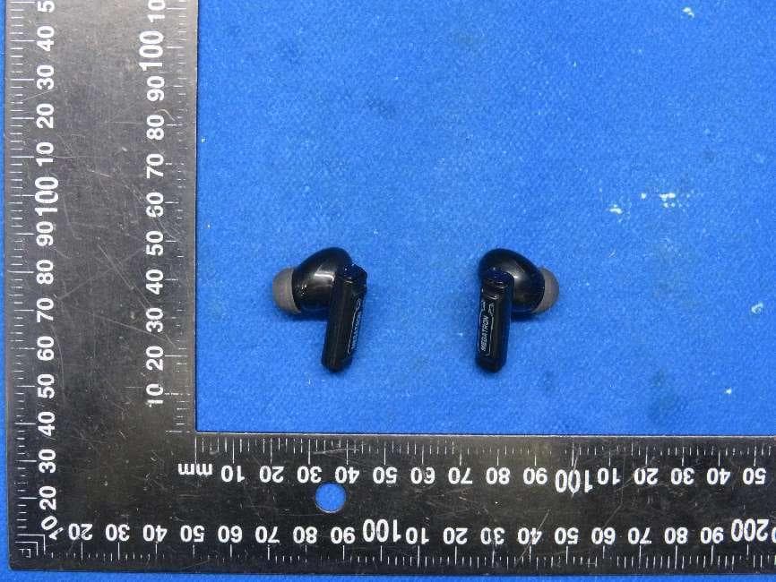 True Wireless BT headphones - FCC ID 2BAQF-TF-T36 - Shenzhen Qishun Innovation Technology Development Co., LTD
