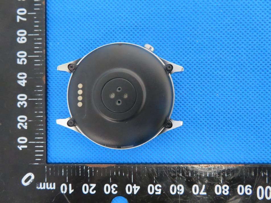 smart watch - FCC ID 2BAQM-Q31 - Ultra Easy Health Technology (Guangzhou) Co., LTD (2)