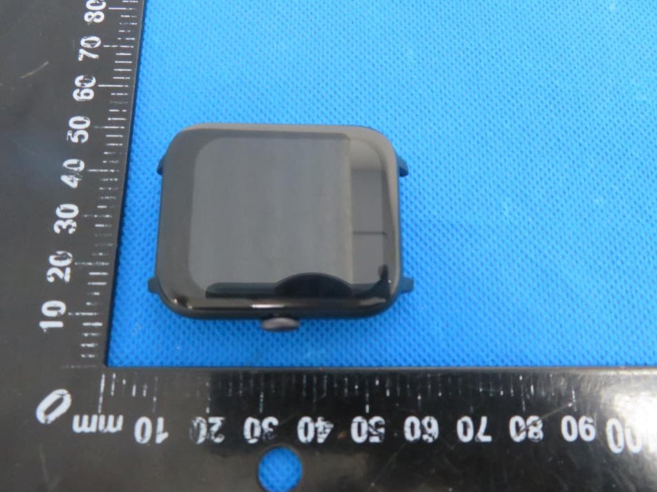 Smart watch - FCC ID 2BAQM-S8PLUS - Ultra Easy Health Technology (Guangzhou) Co., LTD (2)