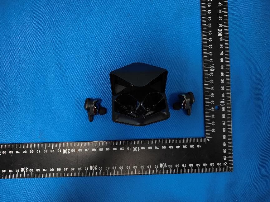 True Wireless Earbuds - FCC ID 2BAQY-SVANAR1R - HIFIMAN KUNSHAN TECHNOLOGY GROUP CO., LTD. (5)