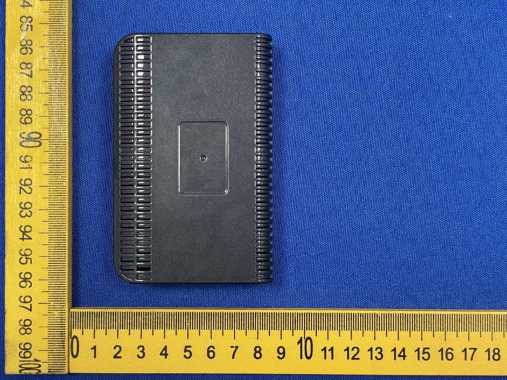 A i car Box - FCC ID 2BARD-GPLINK2022 - SHENZHEN YIZHI RUILIAN TECHNOLOGY CO.,LTD (2)