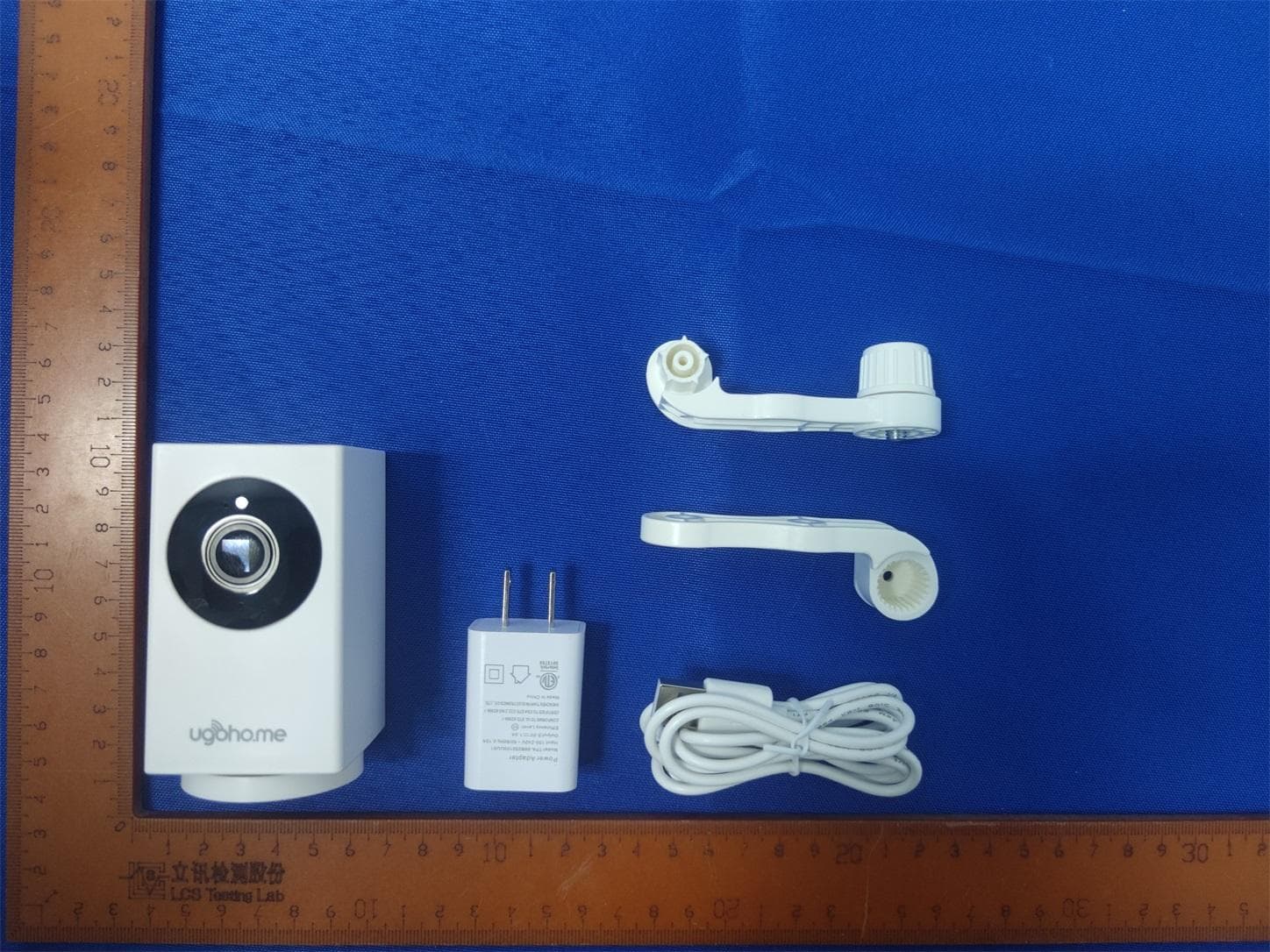WIFI security camera - FCC ID 2BARM-NZF15 - Hangzhou Fanhan Technology Co.,Ltd.