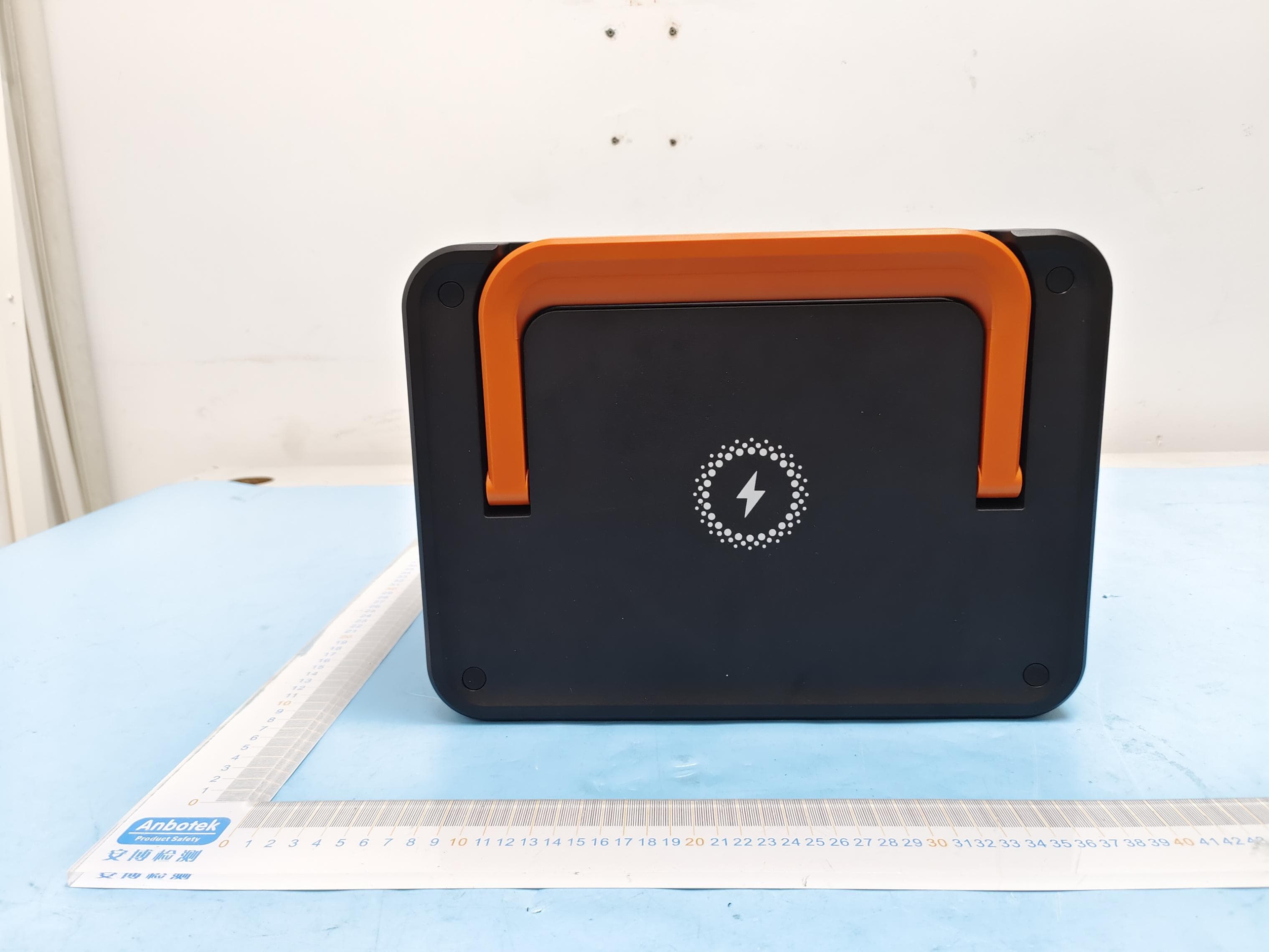 PORTABLE POWER STATION - FCC ID 2BASNH1200MV1200 - Huizhou Intelligent Energy Co., Ltd. (5)
