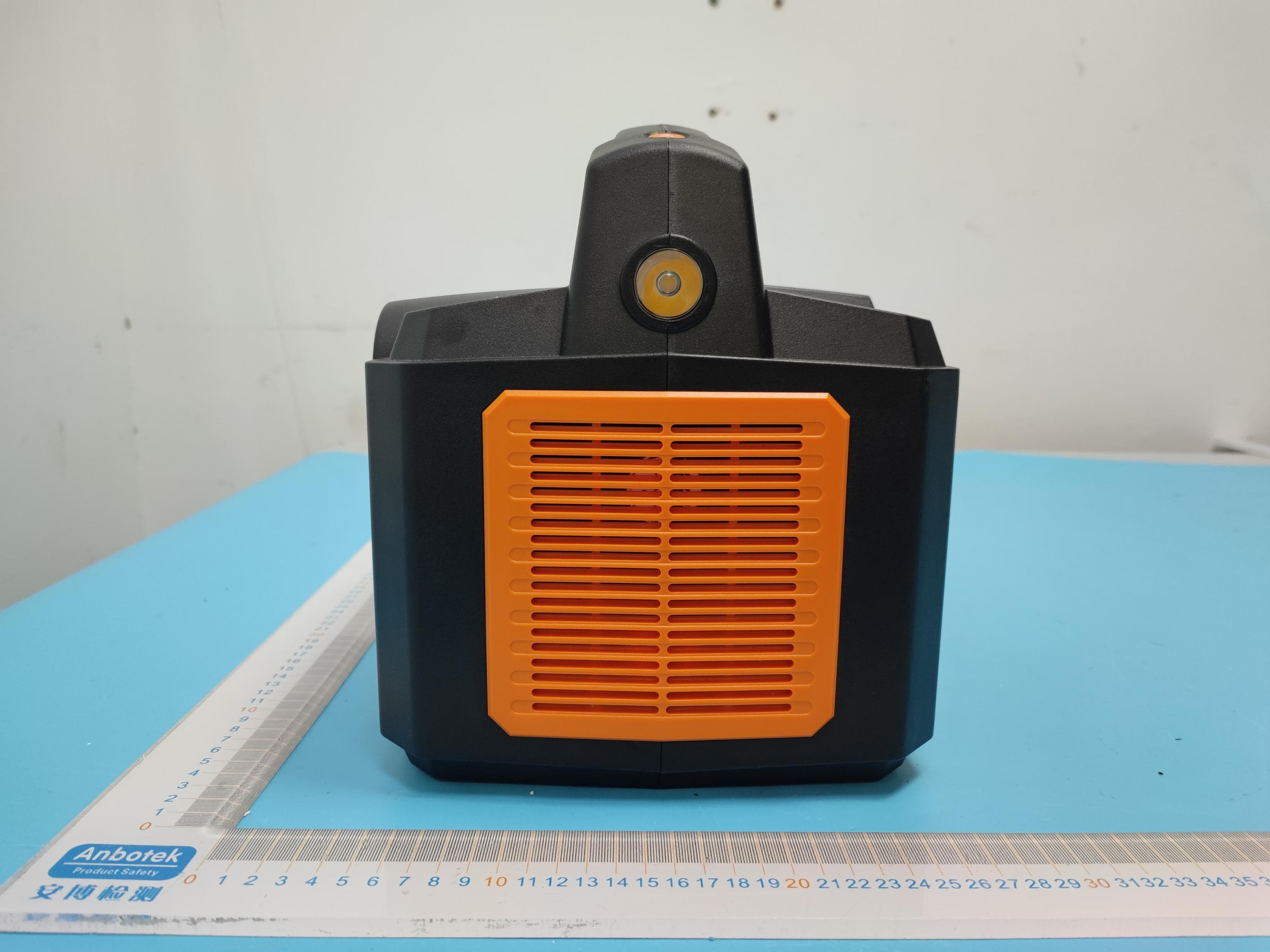 PORTABLE POWER STATION - FCC ID 2BASNRC1000MV1000 - Huizhou Intelligent Energy Co., Ltd. (5)