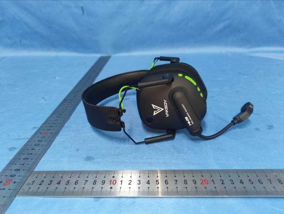 Wireless Gaming Headset - FCC ID 2BATE-HW20 - Shenzhen wei bo technology co., LTD (3)