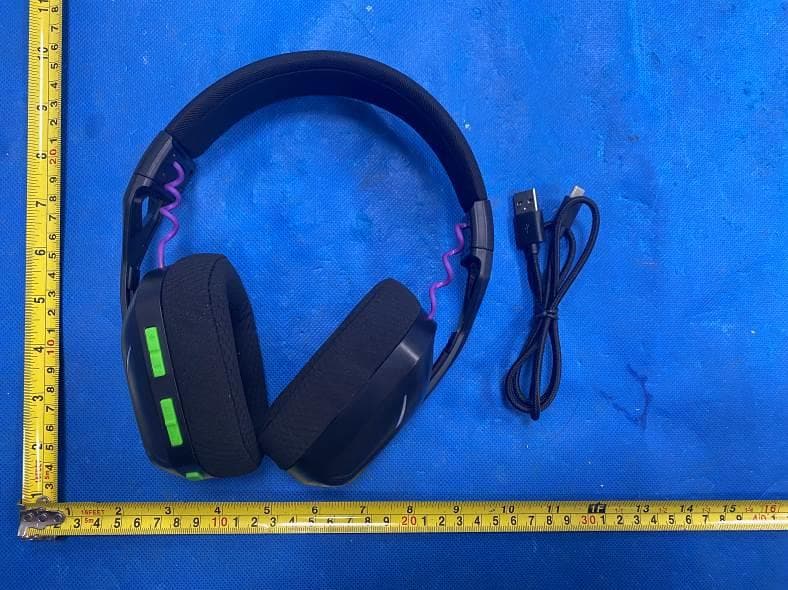 Wireless Gaming Headset - FCC ID 2BATE-WG1 - Shenzhen wei bo technology co., LTD