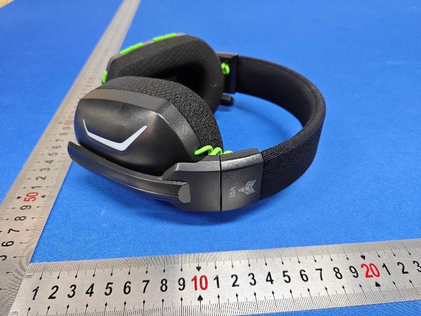 Wireless Gaming Headset - FCC ID 2BATE-WG1L - Shenzhen wei bo technology co., LTD (4)