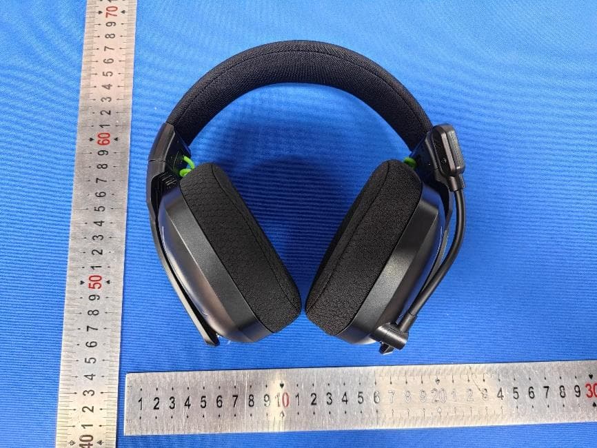 Wireless Gaming Headset - FCC ID 2BATE-WG1L - Shenzhen wei bo technology co., LTD